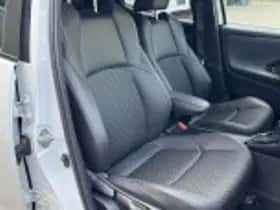 Toyota Yaris (2022) thumbnail 33