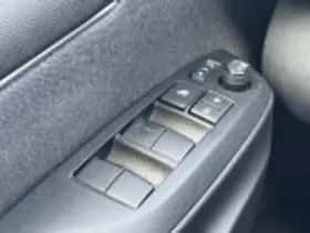 Toyota Yaris (2022) thumbnail 38
