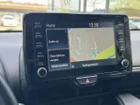 Toyota Yaris (2022) thumbnail 41