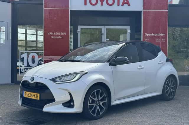 Toyota Yaris (2022) thumbnail 7