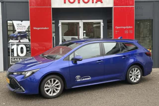 Toyota Corolla (2023) thumbnail 1
