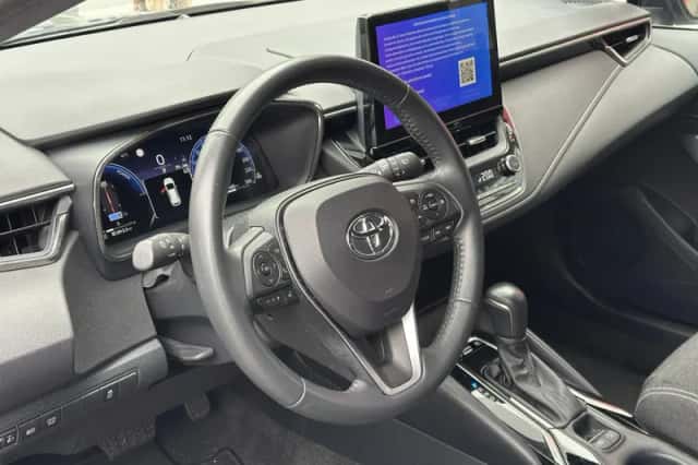 Toyota Corolla (2023) thumbnail 13