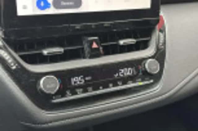 Toyota Corolla (2023) thumbnail 34