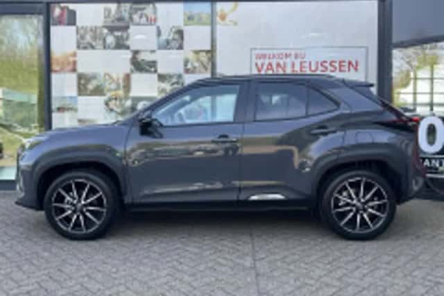 Toyota Yaris Cross (2026) thumbnail 3