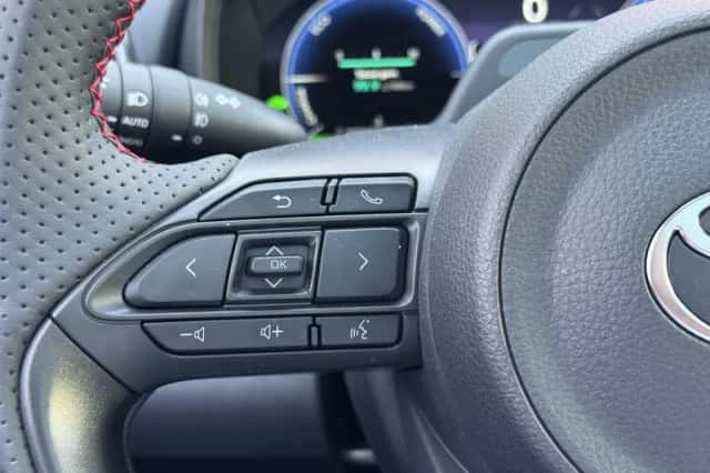 Toyota Yaris Cross (2026) thumbnail 25