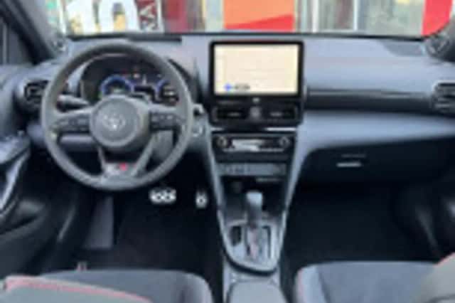 Toyota Yaris Cross (2026) thumbnail 34