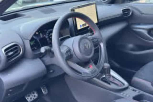 Toyota Yaris Cross (2026) thumbnail 36