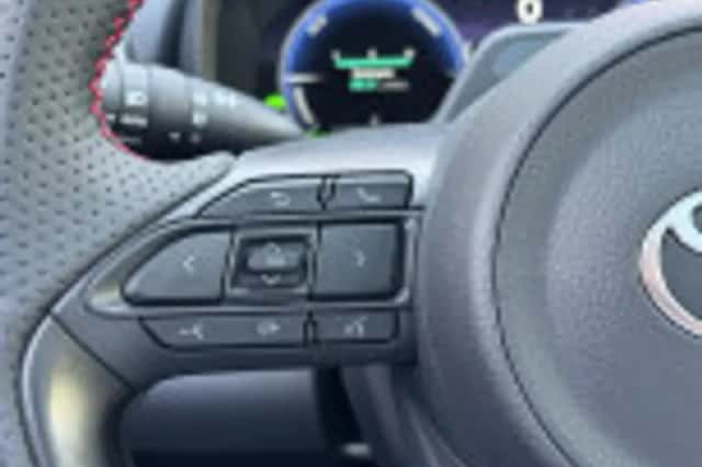 Toyota Yaris Cross (2026) thumbnail 48