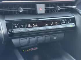 Toyota C hr (2026) thumbnail 16