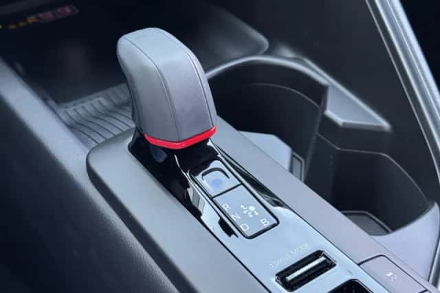 Toyota C hr (2026) thumbnail 18