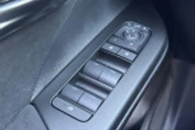 Toyota C hr (2026) thumbnail 49