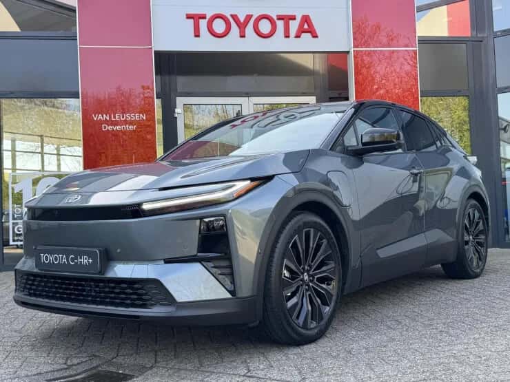 Toyota C hr (2026) — foto 1