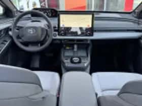 Toyota C hr (2026) thumbnail 38