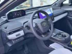 Toyota C hr (2026) thumbnail 41