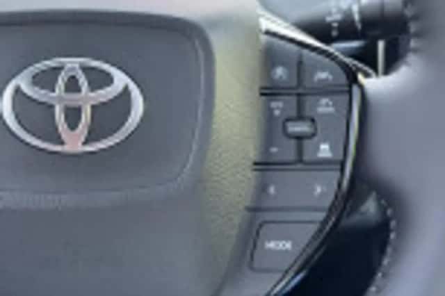 Toyota C hr (2026) thumbnail 50