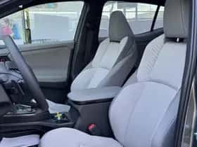 Toyota C hr (2026) thumbnail 63