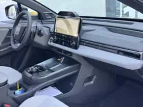 Toyota C hr (2026) thumbnail 10
