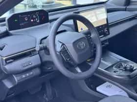 Toyota bZ4X (2026) thumbnail 15