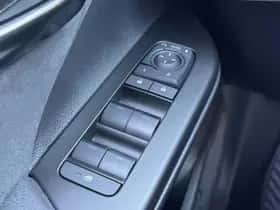 Toyota C hr (2026) thumbnail 21