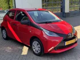 Toyota Aygo (2017) thumbnail 3