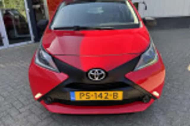 Toyota Aygo (2017) thumbnail 40