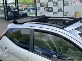 Toyota Aygo (2021) thumbnail 17