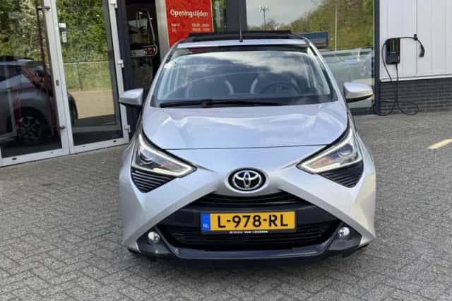 Toyota Aygo (2021) thumbnail 29