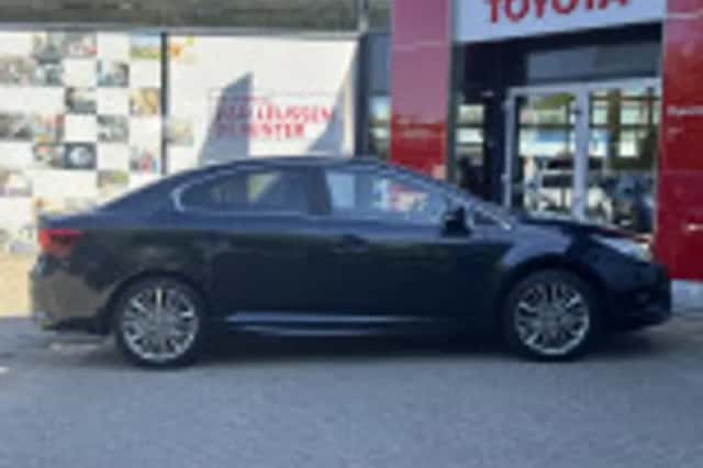 Toyota Avensis (2016) thumbnail 43