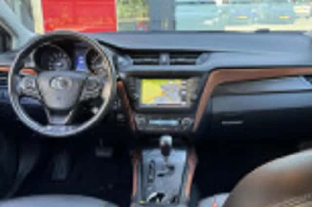 Toyota Avensis (2016) thumbnail 45