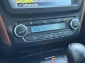 Toyota Avensis (2016) thumbnail 47