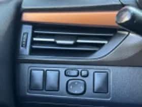 Toyota Avensis (2016) thumbnail 54