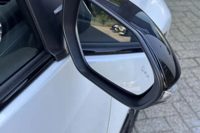 Toyota Yaris (2026) thumbnail 18