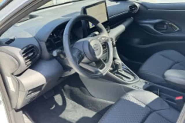 Toyota Yaris (2026) thumbnail 6