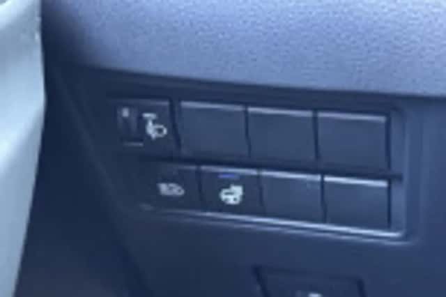 Toyota Yaris (2026) thumbnail 34