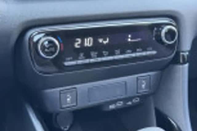 Toyota Yaris (2026) thumbnail 35