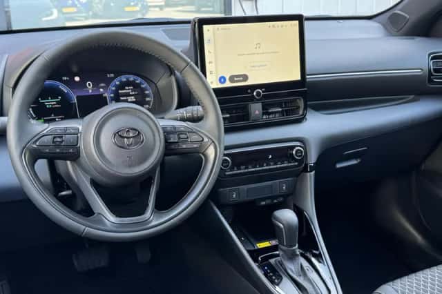 Toyota Yaris (2026) thumbnail 12