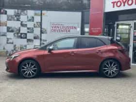 Toyota Corolla (2025) thumbnail 3