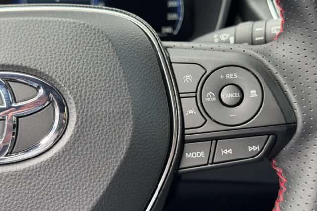 Toyota Corolla (2025) thumbnail 32