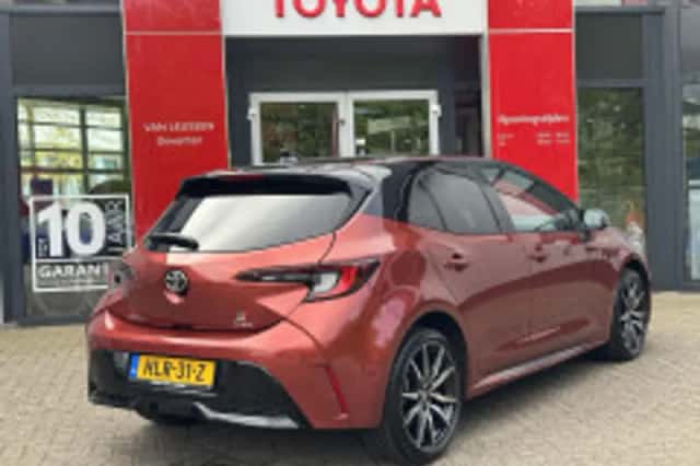 Toyota Corolla (2025) thumbnail 5