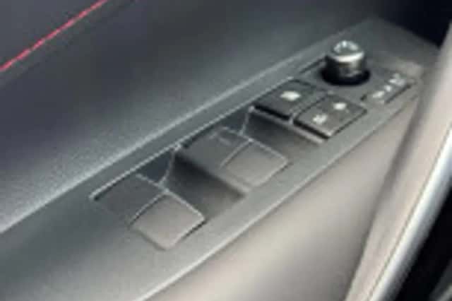 Toyota Corolla (2025) thumbnail 57