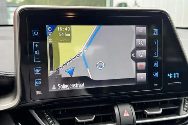 Toyota C hr (2018) thumbnail 20