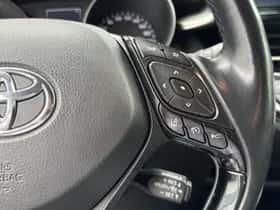 Toyota C hr (2018) thumbnail 24