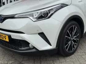 Toyota C hr (2018) thumbnail 31