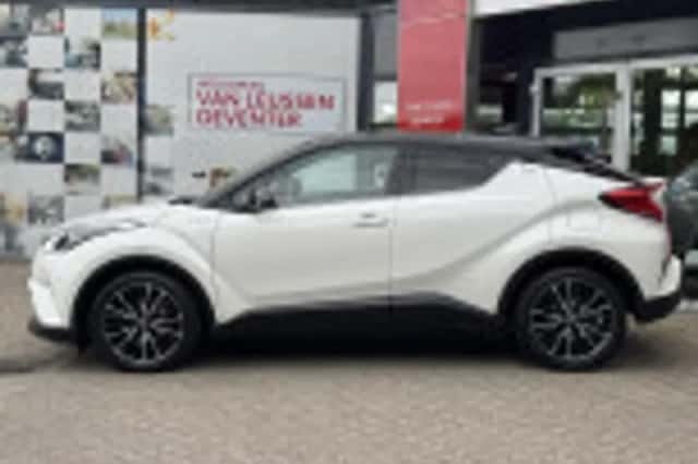 Toyota C hr (2018) thumbnail 34