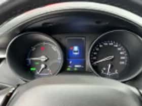 Toyota C hr (2018) thumbnail 43