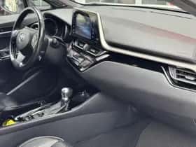 Toyota C hr (2018) thumbnail 10