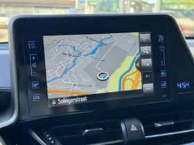 Toyota C hr (2018) thumbnail 13