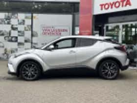 Toyota C hr (2018) thumbnail 24