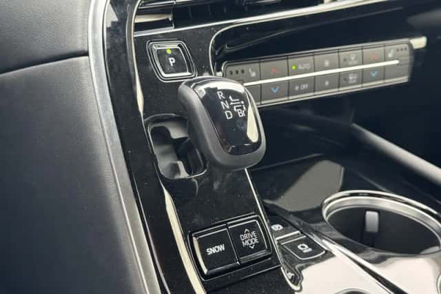 Toyota Mirai (2022) thumbnail 20