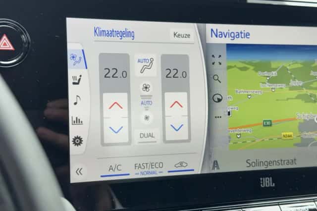 Toyota Mirai (2022) thumbnail 23